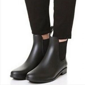 Size 10 Sam Edelman rain booties
